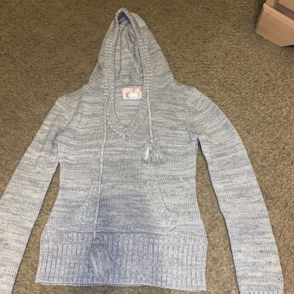 Woman’s OP sweater